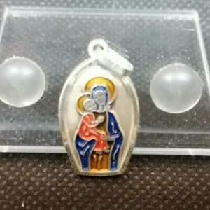 Jolie Médaille Religieuse en  Argent Émaillée vierge a l 'enfant - Picture 1 of 2