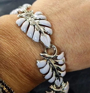 bracciale vintage americano smaltato anni 60 - vintage bracelet - Foto 1 di 4