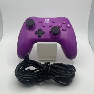 Nintendo Switch Controller Cablato PowerA NSGP0143-01 Viola con Cavo Testato Funzionante - Foto 1 di 6