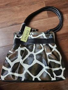 Bueno Brown Giraffe Print Large Tote Large Kiss Lock 12x13 Pockets Inside - Picture 1 of 7
