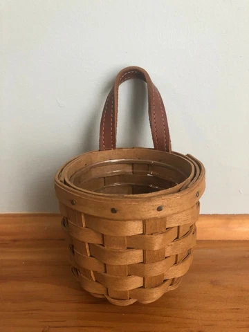 Longaberger 2002 Extra-Small Gatehouse Basket with Plastic Protector Cover