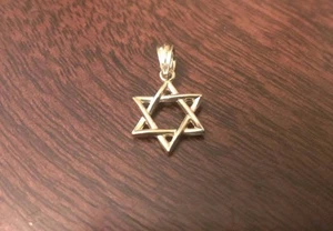 14K YELLOW GOLD SMALL POLISHED STAR OF DAVID CHARM  PENDANT  - 0.75" INCH LENGTH - Picture 1 of 8