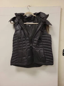 Eddie Bauer Womens XL Black Down Puffer Vest Faux Fur Trim Hooded Sleeveless - Picture 1 of 12