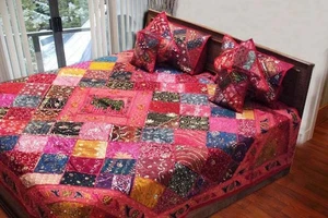 7 PC RED STUNNING SEQUIN BEADS SARI QUILT DUVET BEDSPREAD COVERLET THROW BLANKET - Picture 1 of 9