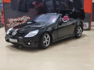 Mercedes-Benz SLK55 alloy model sports car 1:18 black - Picture 1 of 4