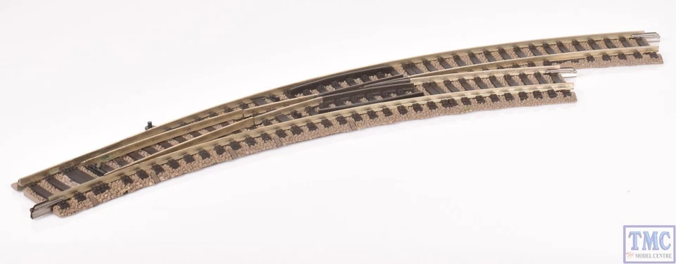 6142 Fleischmann HO Scale Profi Track Right Hand Curved Point (Pre-Owned) - Image 1 of 1