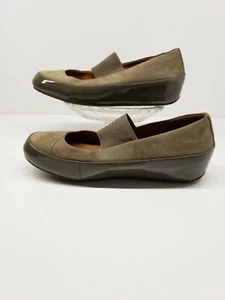 FitFlop Women's Mary Jane Nubuck Ballet Flat Shoe Elastic Comfort 8.5 PreOwned - Picture 1 of 10