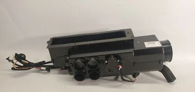 Cuerpo Morgan Olson 555001321 DUCT HVAC PLENUM 2011 Foto 1 de 4