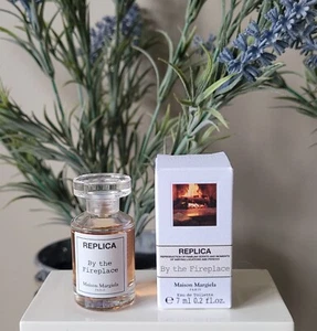 Maison Margiela Replica By The Fireplace EDT Mini Splash EDT .2 fl oz 7 ml - Picture 1 of 2