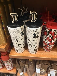 Nuevo Vaso Icono Disneyland Parks 2025 - Diseño Blanco y Negro - Imagen 1 de 1