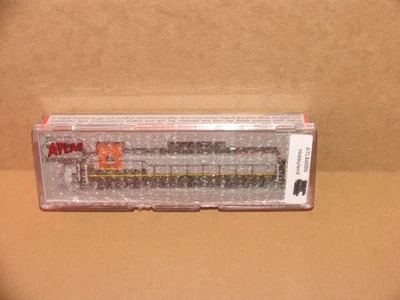 Atlas BNSF Dash8-40B Diesel Locomotive Engine #8622 DCC Ready NIB N Scale 48779 - Image 1 of 4
