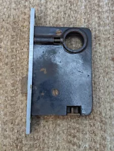 Herrajes de puerta con cerradura de mortaja exterior antiguos de Yale #584 - Imagen 1 de 10