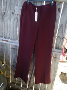NWT Trina Turk Wine Maroon Textured Zip Front Pants 6 NWT Washable Fall - Foto 1 di 9