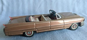 VTG NM 1960s JAPAN FRICTION BANDAI TIN METAL CADILLAC CONVERTIBLE GOLD WORKING - Picture 1 of 11