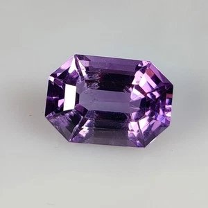8,89 natürlicher lila Amethyst Spitzenglanz Asscher-Schliff - 7718 - Bild 1 von 2