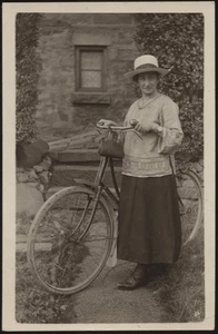 GB. Unused Real Photo Postcard Georgian Lady Cyclist Undated - Picture 1 of 2