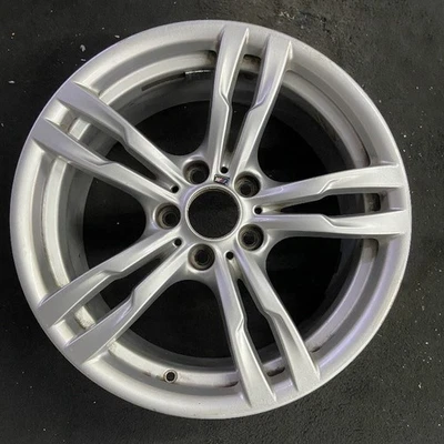 Front BMW Silver 320i 340i 428i 435i 328i OEM Wheel 18” 2014-2020 Rim 86009B - Image 1 of 4