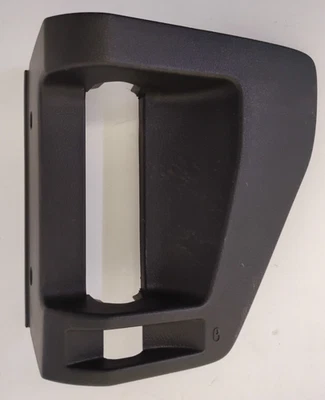 Bisel de manija interior de puerta corredera trasera izquierda fabricante de equipos originales Chrysler Town & Country 2008-2010 Foto 1 de 3