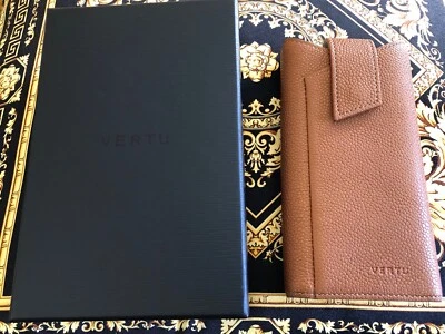 VERTU Aster Caramelo Cuero de Becerro Vertical Deslizable Estuche para Teléfono Hecho a Mano Original OEM Foto 1 de 2