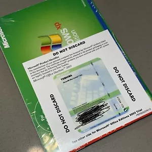 TOSHIBA Sat. M45 Recovery DVD Package NEW SEALED Microsoft Version 2002 - Picture 1 of 2