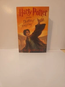 Harry Potter and the Deathly Hallows by J. K. Rowling (2007) 1st Edition - Picture 1 of 10