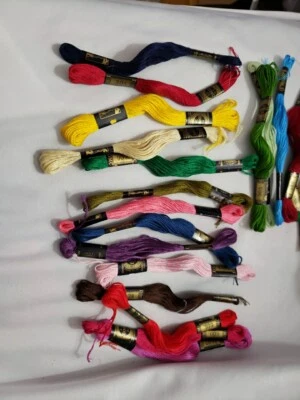 DMC Embroidery Thread 20 Skeins Assorted Colors Green Blue Purple Yellow Red+ - Image 1 of 4