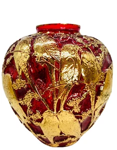 Antique Phoenix/Consolidated Glass Ruby Gold Parakeet Raised Relief Jardiniere - Picture 1 of 13