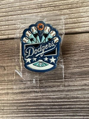 Pin de estadio 76 de los Dodgers de Los Ángeles Foto 1 de 2