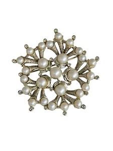 Kramer Vintage Brosche goldfarben strukturiert mit Perlen und Strass - Bild 1 von 6