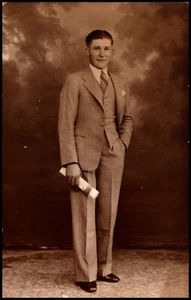 Antique C.1920 Australia Postcard Of Dapper Gentleman RPPC - Picture 1 of 4