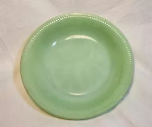 Green Jadeite Shallow 7.5” Soup Bowl Jane Ray Ribbed Fire King Oven Ware VTG 50s - Picture 1 of 6