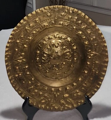 Placa de pared de latón mexicano vintage placa ornamentada calendario maya/azteca arte martillado  Foto 1 de 4