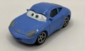 Coches Disney Pixar Die-Cast Sally Porsche 911 Carrera Azul Excelente - Imagen 1 de 6