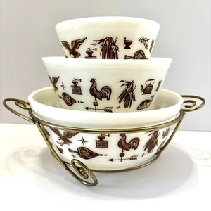 Vintage Set Of 3 Pyrex Mixing Nesting Bowls Early American 401 402 403 w/ Holder - Picture 1 of 14