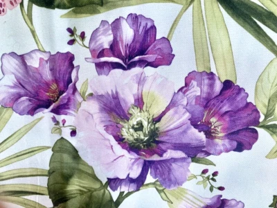 Large Tablecloth 58 X 100 Tropical Floral Flowers Lavender Pink Spring Easter EC - Image 1 of 4