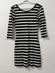 EXPRESS Women's Dress Size Small 3/4 Sleeve Scoop Neck Black Strips Stretch - Picture 1 of 3