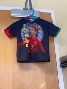 Vintage Y2K Cristiano Ronaldo Boys 6/ Small - Picture 1 of 3