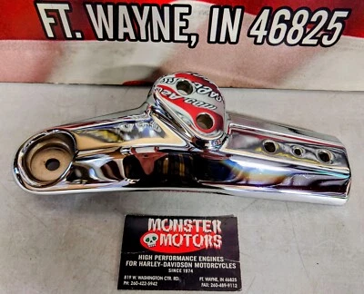 SOPORTE ESCAPE CROMADO JACKPOT MOTO VICTORIA Foto 1 de 3