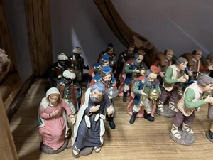 10 PASTORI 7 Cm - TERRA COTTA- PRESEPE NAPOLETANO MADE IN ITALY DIPINTO A MANO - Foto 1 di 5