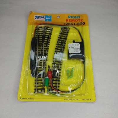 Atlas N Scale 2551-500 Right Remote Snap Switch (Package Ware) - Image 1 of 4