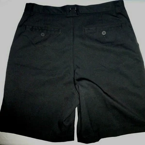 Under Armour Performance schwarze Herrenshorts 32R neu ohne Etikett - Bild 1 von 4