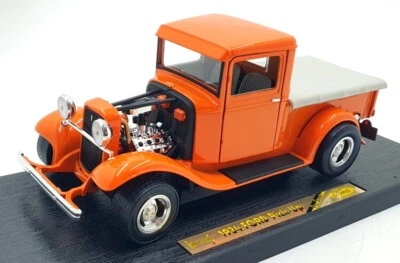 Road Legends 1/18 Scale 92259 - 1934 Ford Pick Up Pro Street - Orange - Image 1 of 4