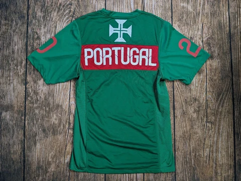 Portugal Football Shirt Training 2010/2011 Jersey Soccer Nike Camiseta Size S Cover