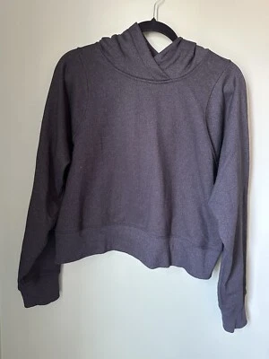 Lululemon RARE Loungeful Cropped Hoodie Spark Quilted texture Heather Gray 12 - Imagem 1 de 4