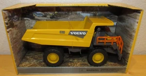 Nuevo camión de volteo Ray Toys Volvo R70D - minería excavación - Imagen 1 de 2