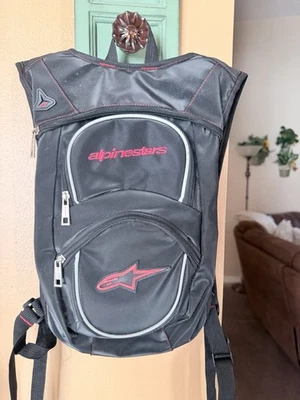 *ALPINESTARS*Mochila Tech Aero~Negra con Logo Rojo Foto 1 de 4