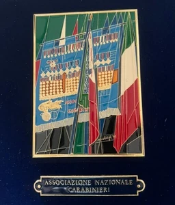 🔴 Targa ASSOCIAZIONE NAZIONALE CARABINIERI crest metallo e smalti in custodia - Picture 1 of 5