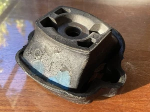 Nuevo de Lote Antiguo Mercedes W123 Montaje Motor W116 W126 300CD 300SD 380SEC 380SEL 420SEL 500SEC - Imagen 1 de 6