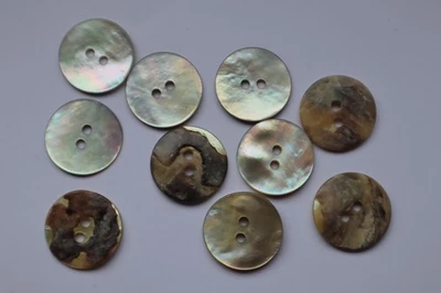10 Perlmuttknöpfe, schimmernd, 2-Loch, Durchmesser ca. 18 mm - Bild 1 von 4