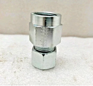 EATON 12S PRESSURE GAUGE COUPLING BRASS ½'' 12MM - LOT OF 8 PCS. - Picture 1 of 8